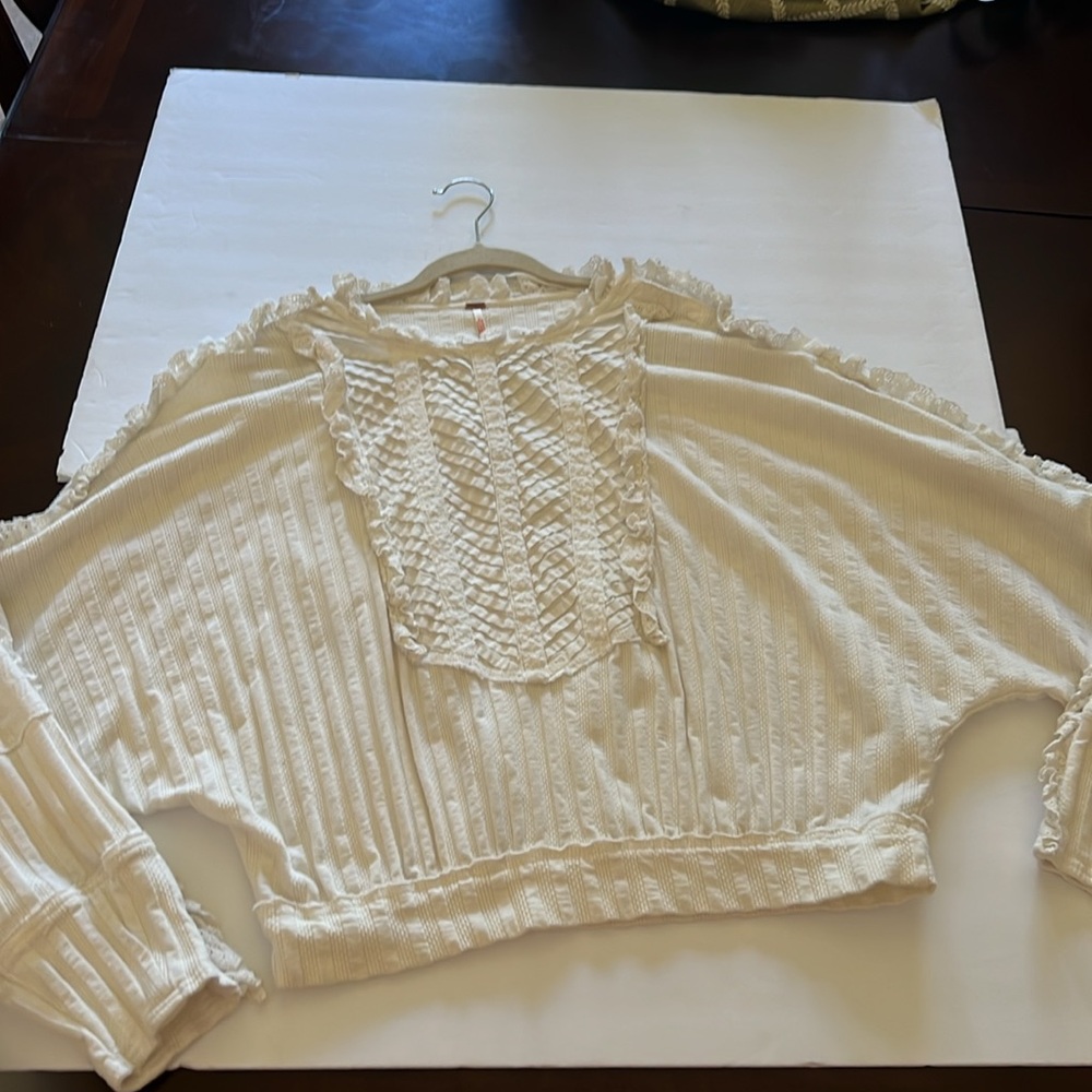Free People Women’s More Romance Top color Ivory size XL - Picture 14 of 16